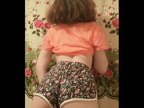 ❤️ सेक्सी तरुण बेब कॅमेऱ्यात तिची चड्डी काढत आहे ❤️❌ गुदद्वारासंबंधीचा व्हिडिओ mr.verhentai.ru वर